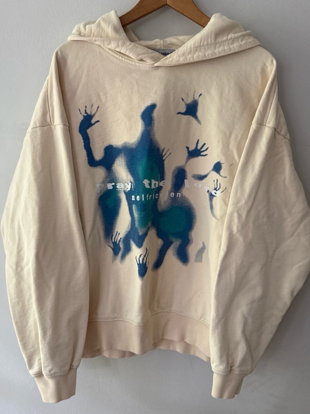 Aelfric Eden White / Ivory Hoodie w/ Abstract Graphic Design